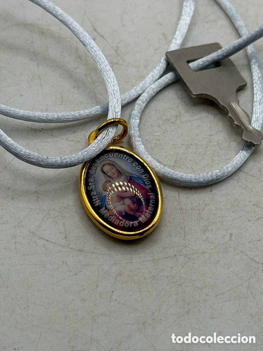 Antig&uuml;edades: Medalla Religiosa de la Virgen - Foto 3