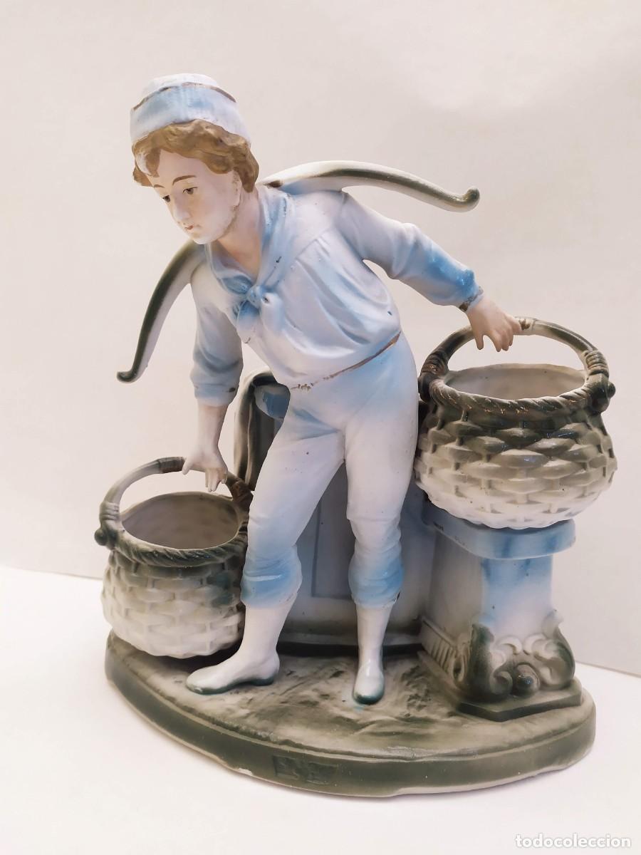 Antiques: Jarr&oacute;n de biscuit. Campesino. Blanco y verde. 21x19x12cm