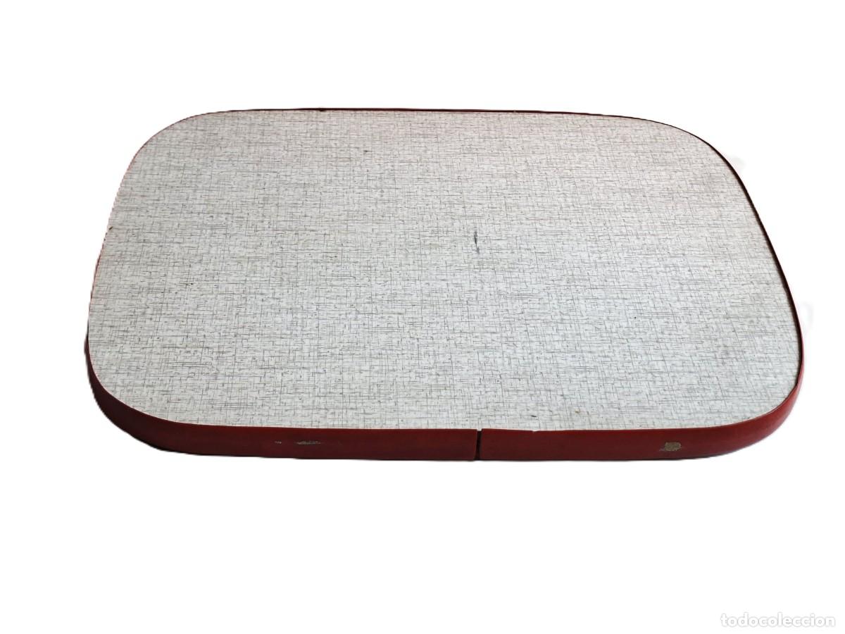 Antiquit&auml;ten: TABLA DE CORTAR PARA LA COCINA 34.5X 25.5 CM