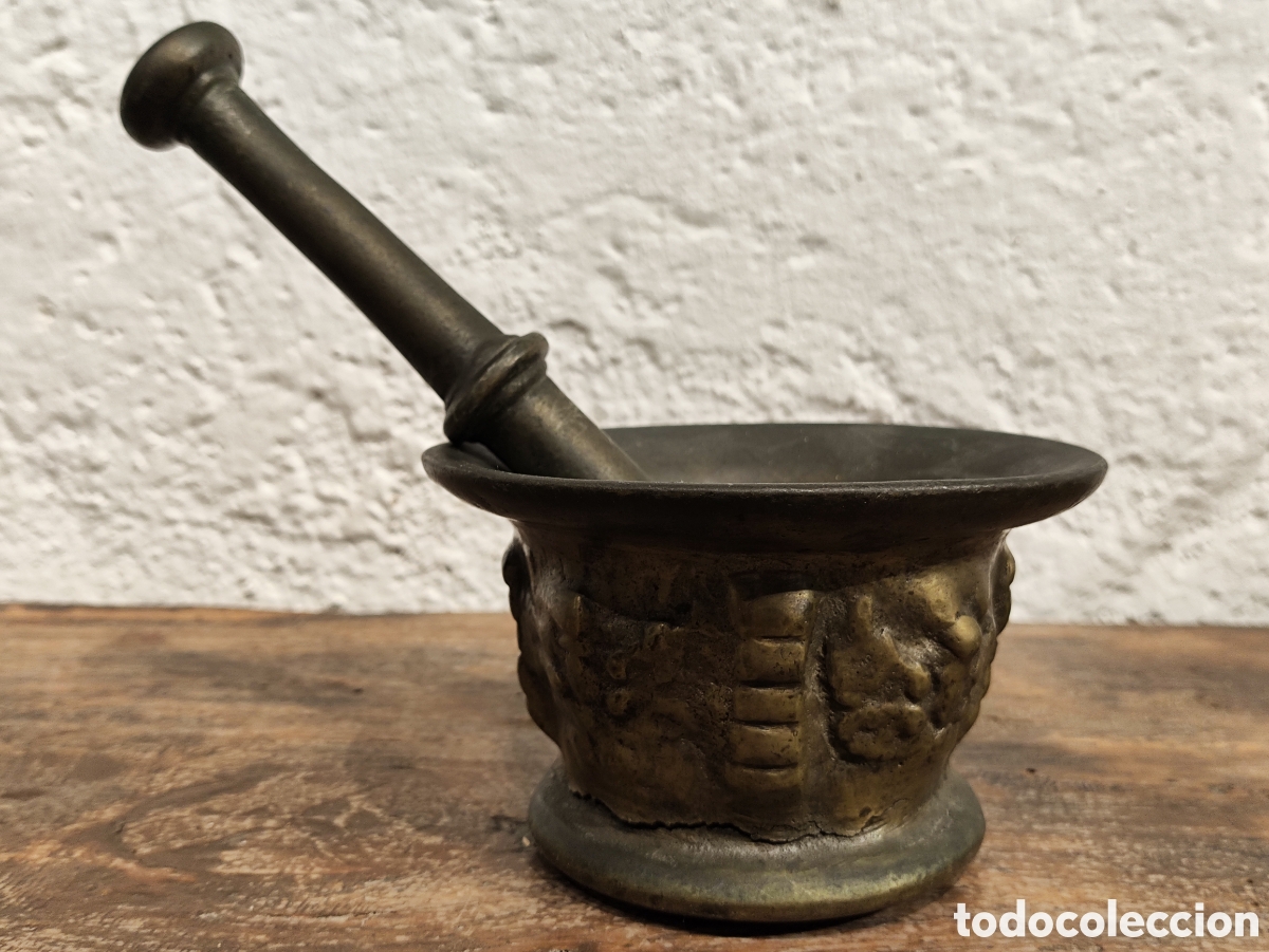 Antiquit&eacute;s: ANTIGUO MORTERO O ALMIREZ EN BRONCE