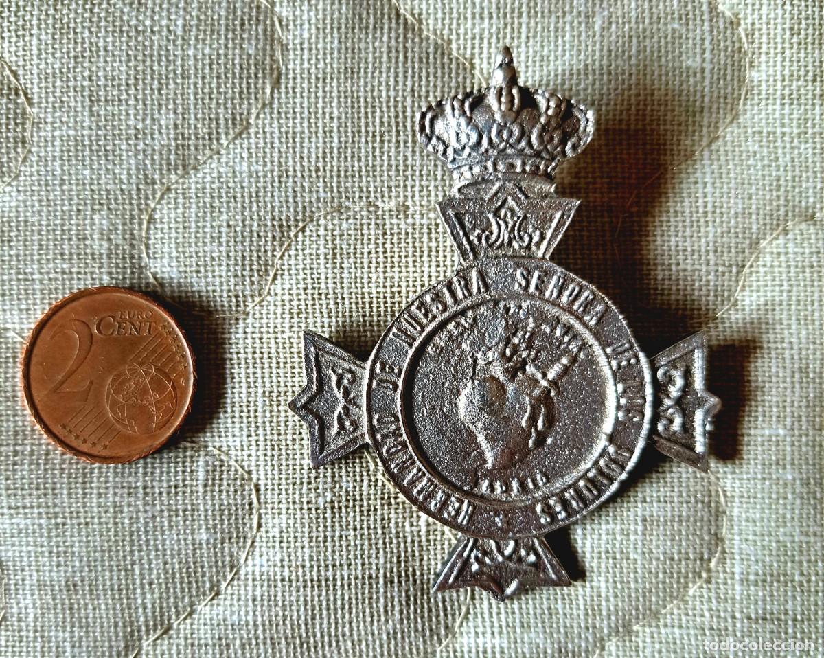 Antig&uuml;edades: Medalla Antigua Hermandad Ntra. Sra. de los Dolores