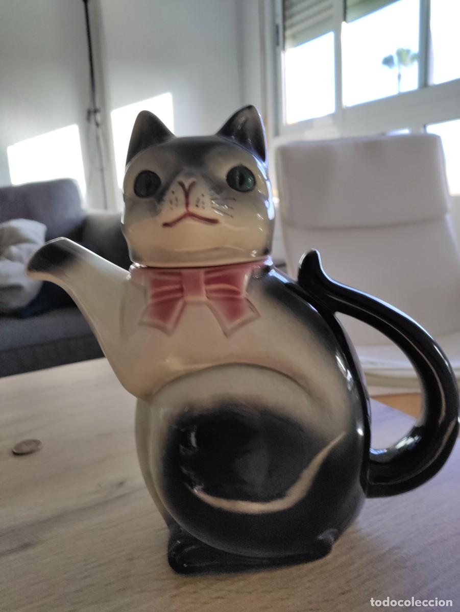 Antig&uuml;edades: Tetera de gato Cortendorf
