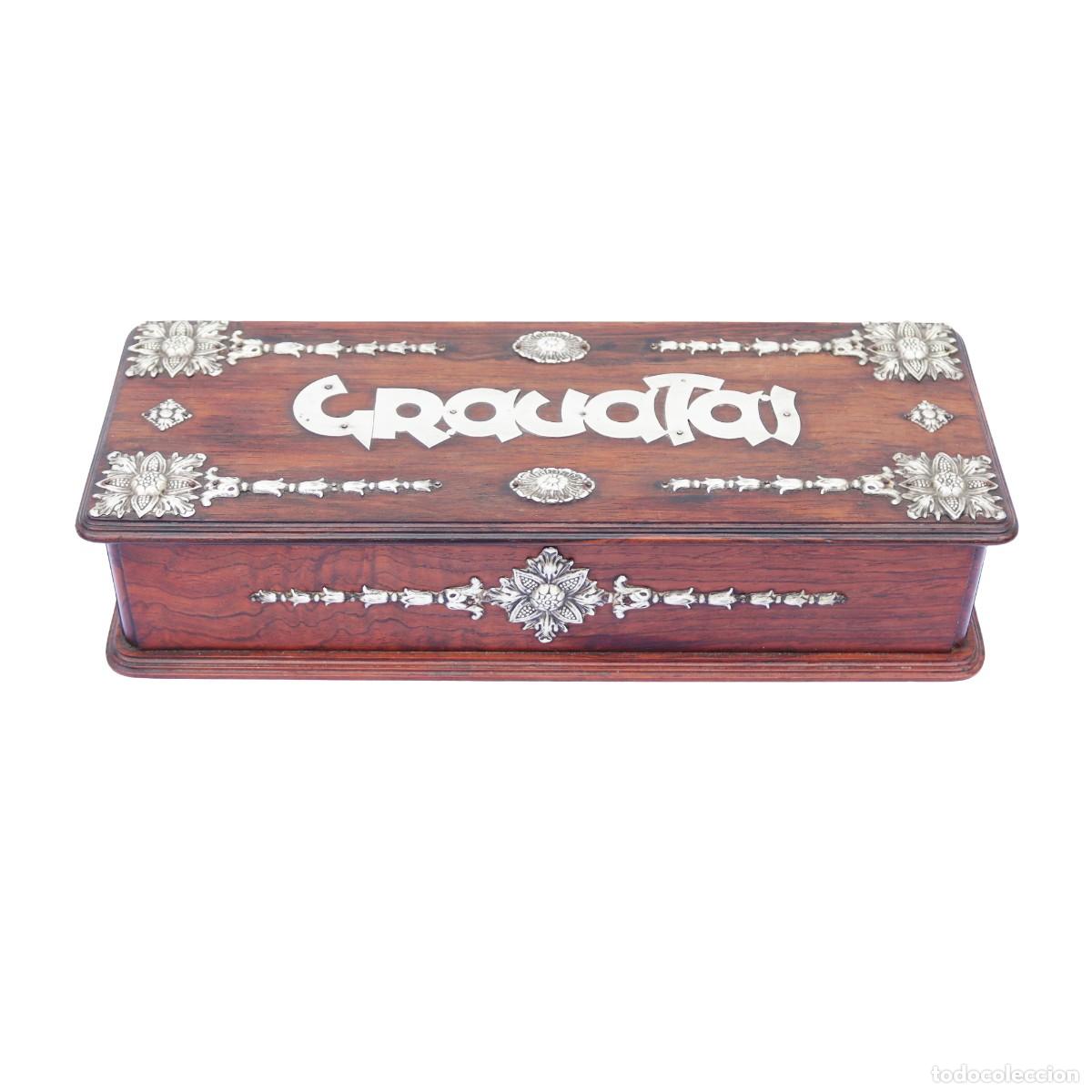 Antig&uuml;edades: Caja de Palo Santo y Plata - Foto 2