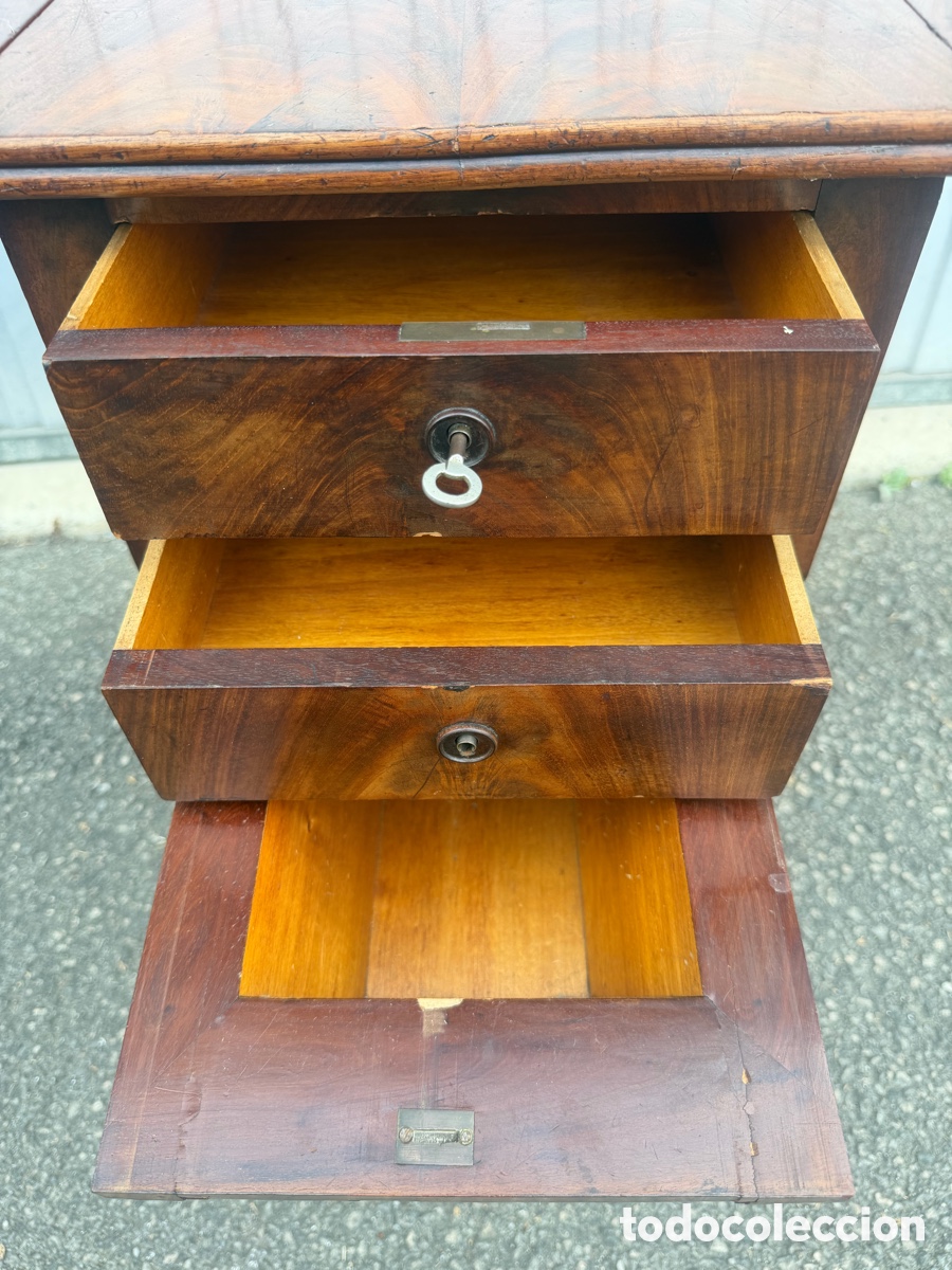 Antig&uuml;edades: Mesa costurero antigua caoba S.XIX - Foto 2