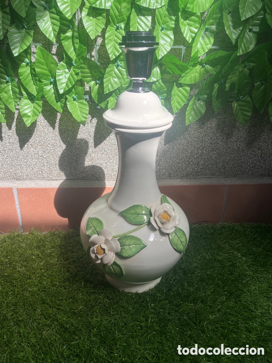 Antig&uuml;edades: L&aacute;mpara Antigua Blanca Porcelana Flores