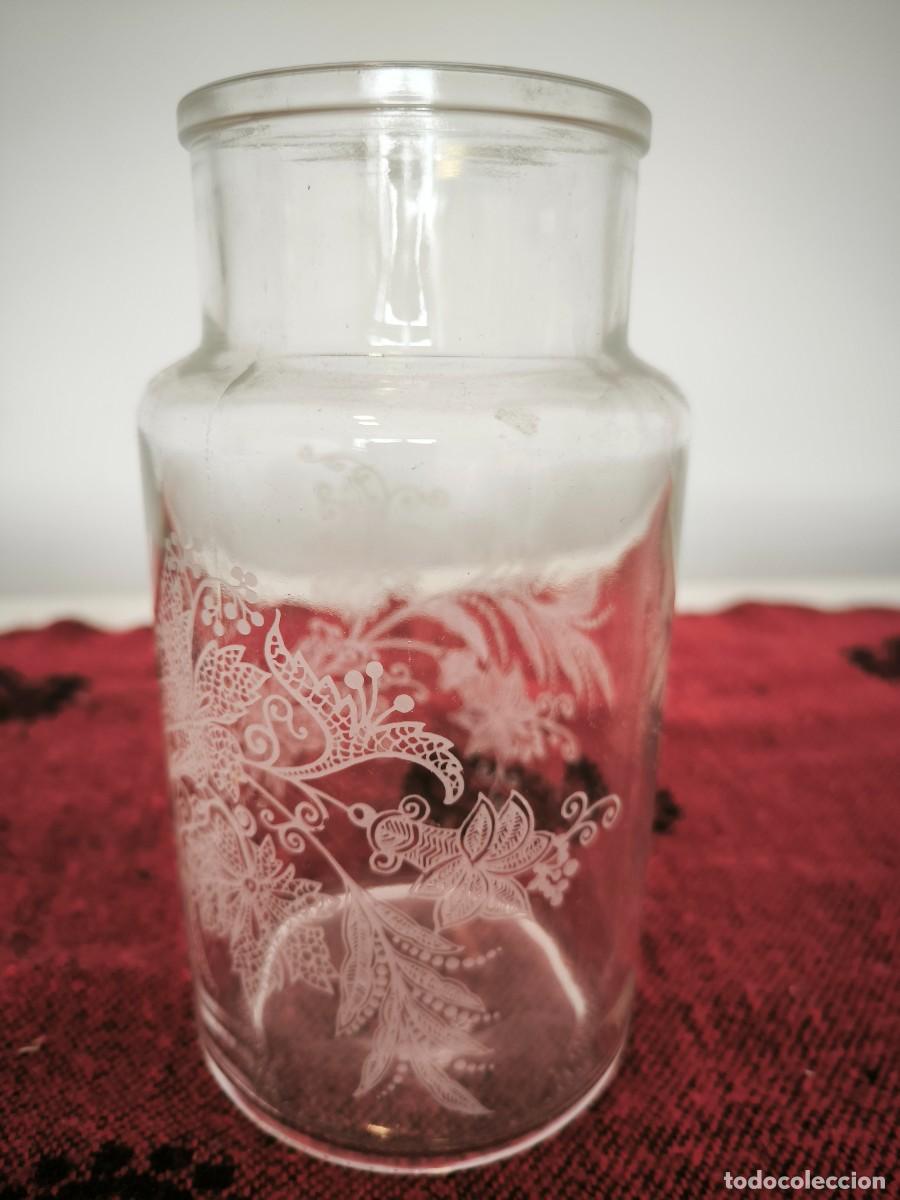 Antig&uuml;edades: Precioso Tarro De Cristal Antiguo Con Decoraci&oacute;n Floral Grabada Al &Aacute;cido