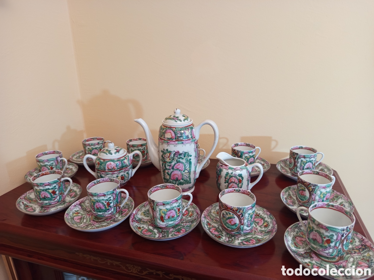 Antig&uuml;edades: Juego de caf&eacute; completo 12 servicios porcelana Macao vintage&rdquo;