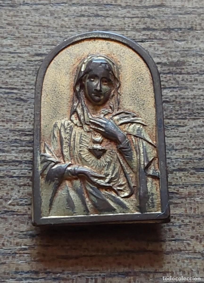 Antig&uuml;edades: Antigua medalla sagrado coraźon para pulsera o cinta