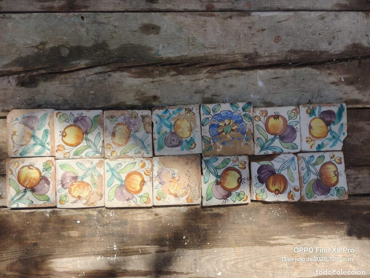 Antig&uuml;edades: AZULEJOS ANTIGUOS LOTE DE 14 PIEZAS DE MANISES DE 10 X 10 CMS.