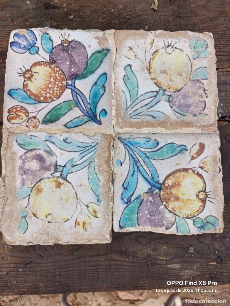 Antig&uuml;edades: AZULEJOS ANTIGUO DE MANISES PARA COLGAR DE 23 X 23 CMS