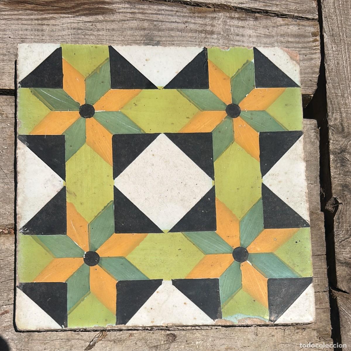 Antig&uuml;edades: AZULEJO ANTIGUO DE MANISES DE 20 X 20 CMS.