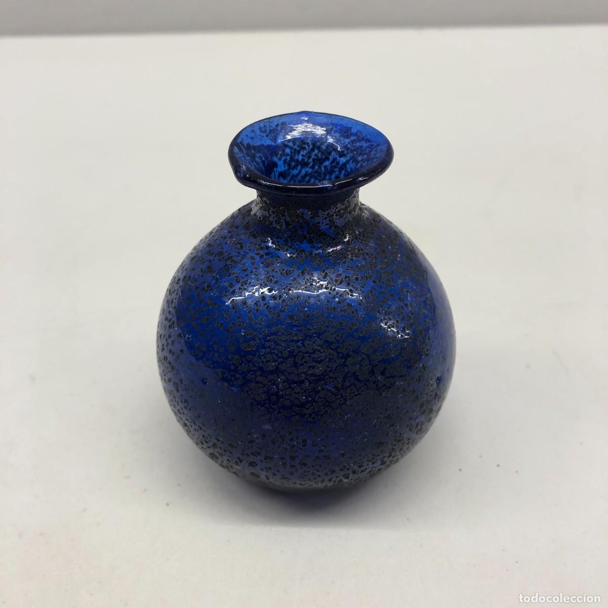 Antig&uuml;edades: PRECIOSO JARR&Oacute;N ESF&Eacute;RICO DE CRISTAL - COLOR AZUL COBALTO - VIDRIO SOPLADO - 7,5 CM / 544