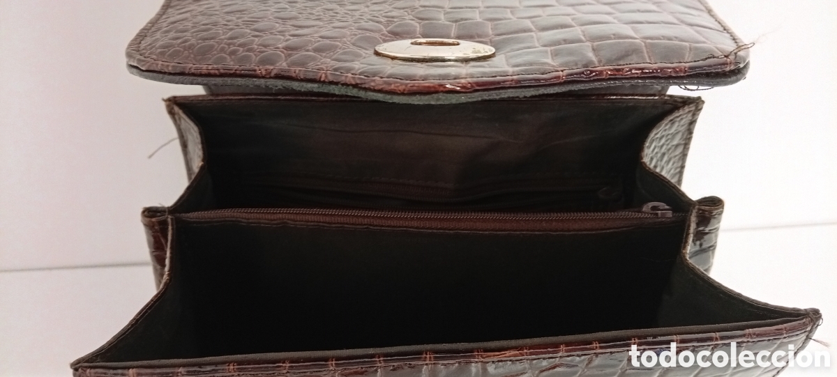 Antig&uuml;edades: .BOLSO VINTAGE PIEL EFECTO COCODRILO - Foto 3