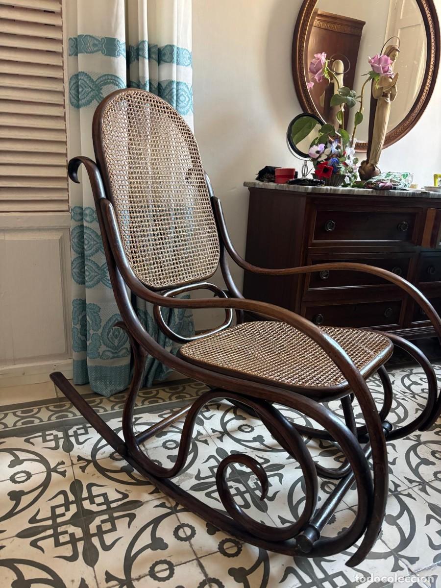 Antig&uuml;edades: mecedora antigua estilo Thonet - Foto 2