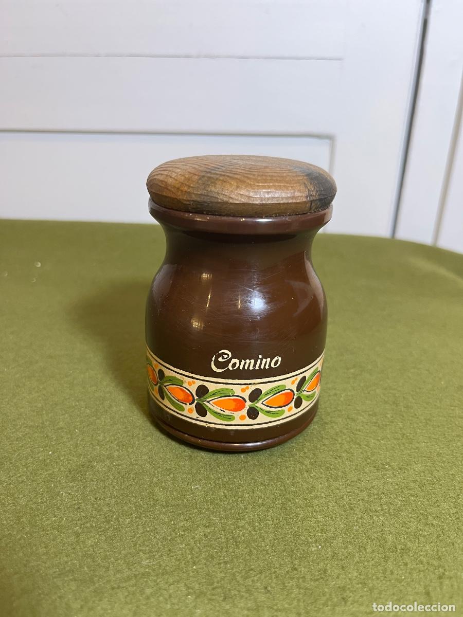 Antiques: Bote especiero Ta-Tay 1985 para comino con tapa de madera &ndash; Tarro vintage cocina retro
