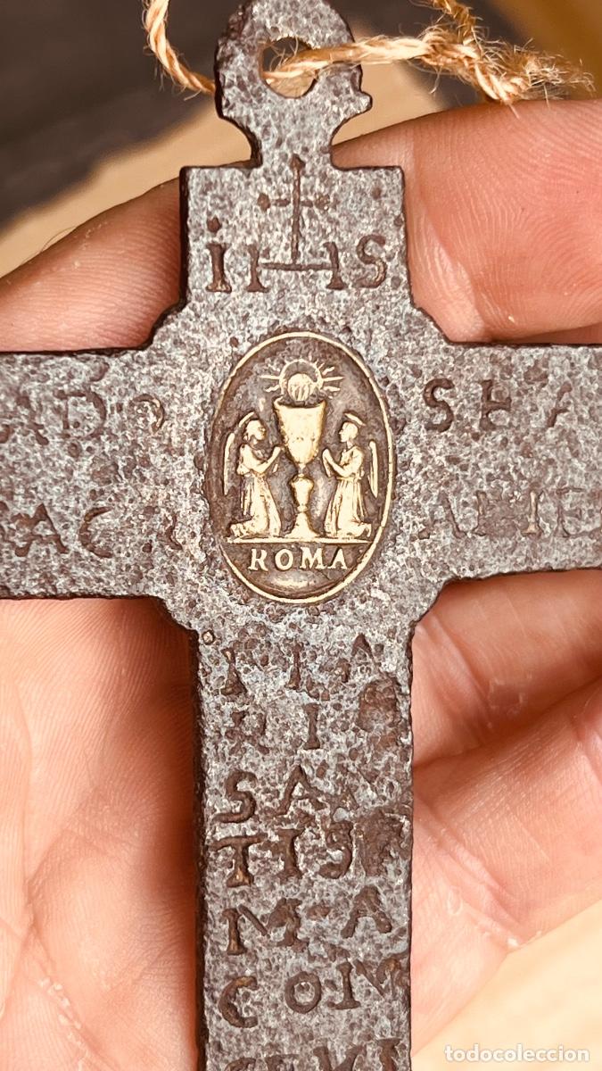 Antiques: Cruz hierro medalla virgen Guadalupe bronce amuleto collarada Roma inscripciones inri s XVIII 14x9cm