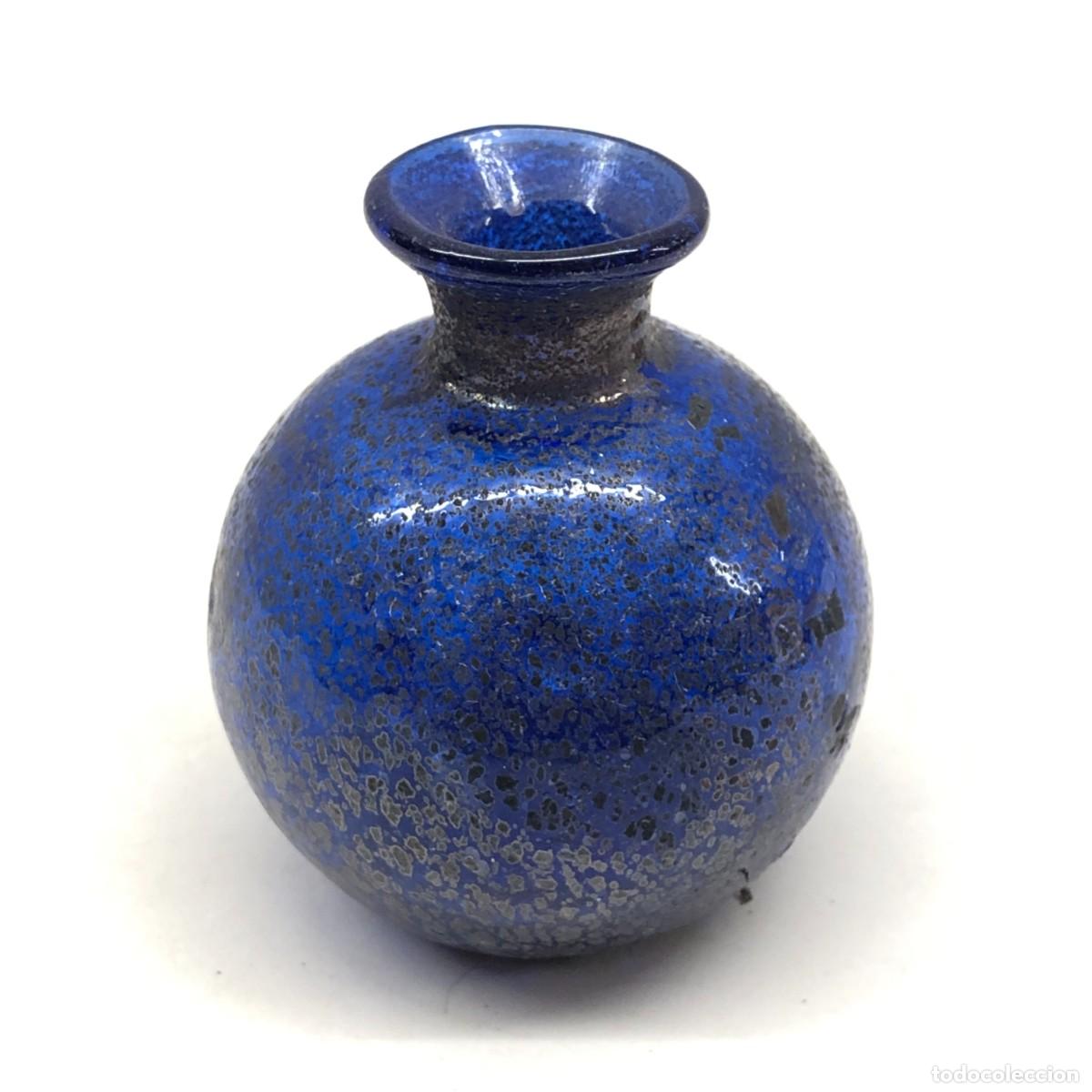 Antig&uuml;edades: PRECIOSO JARRITA DE CRISTAL SOPLADO - AZUL - PERFUME - RAR&Iacute;SIMO - PIEZA DE MUSEO - 7,5 CM / 549