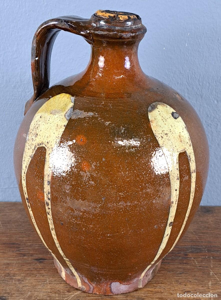 Antig&uuml;edades: Jarra aceitera de cer&aacute;mica vidriada, siglo XIX‑XX