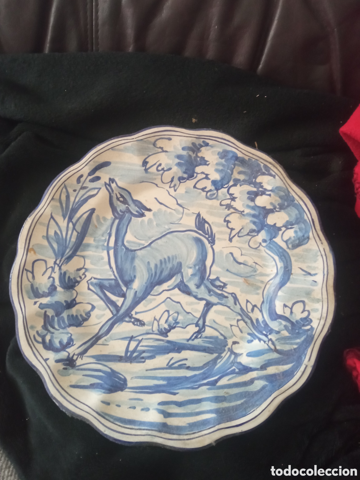 Antig&uuml;edades: Antiguo plato de cer&aacute;mica de Talavera de 28,5 cm de di&aacute;metro