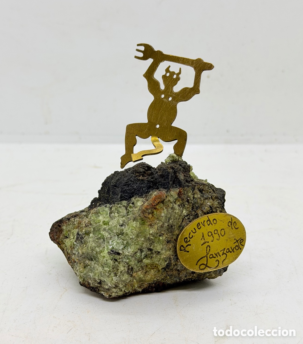 Antiquit&eacute;s: Adorno Antiguo de Lanzarote en Piedra de Olivina
