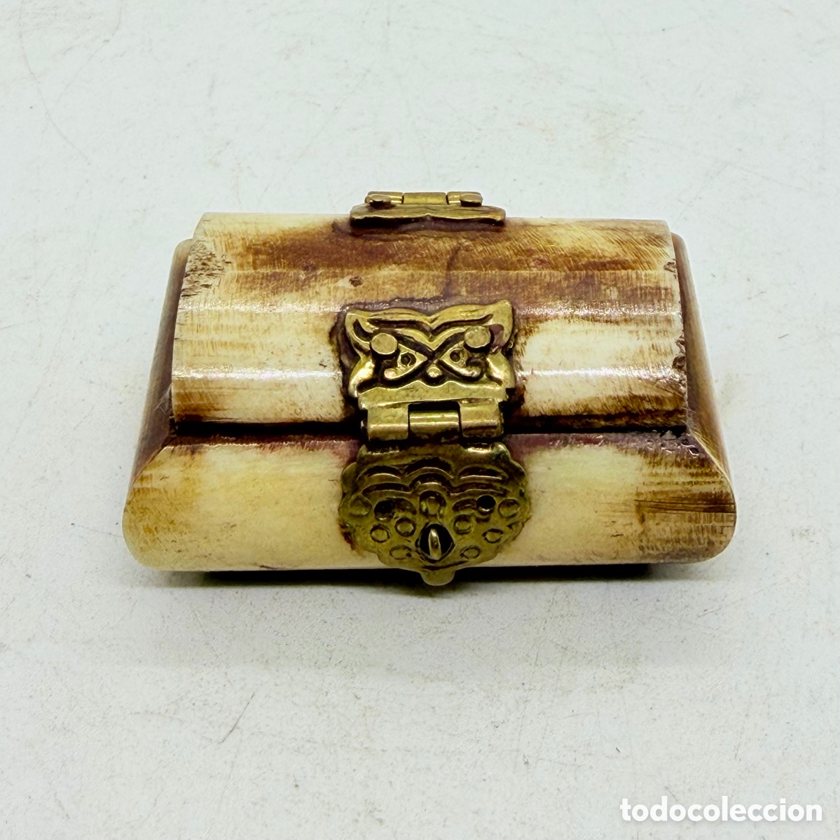 Antiquit&auml;ten: Antigua Caja de Hueso