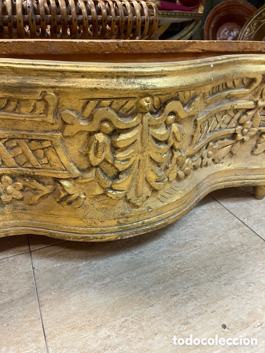 Antig&uuml;edades: Jardinera de pan de oro siglo XIX - Foto 3
