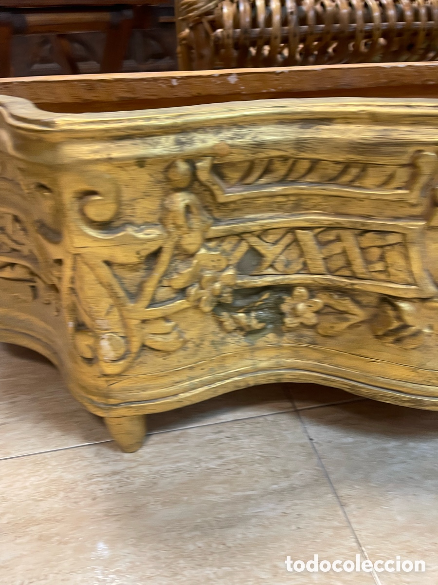 Antig&uuml;edades: Jardinera de pan de oro siglo XIX - Foto 4
