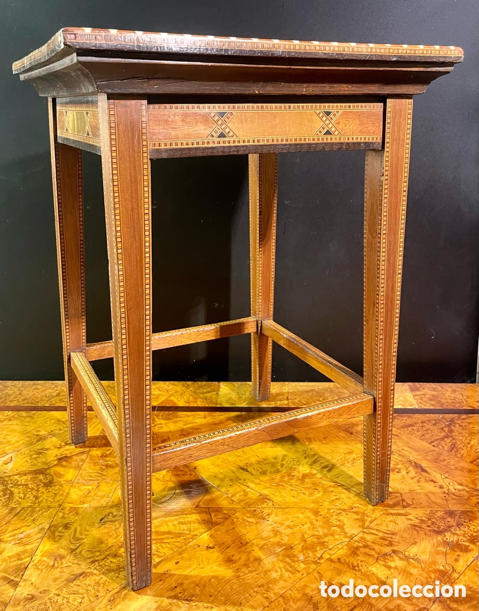 Antig&uuml;edades: Mesa con Incrustaciones de Hueso - Foto 4
