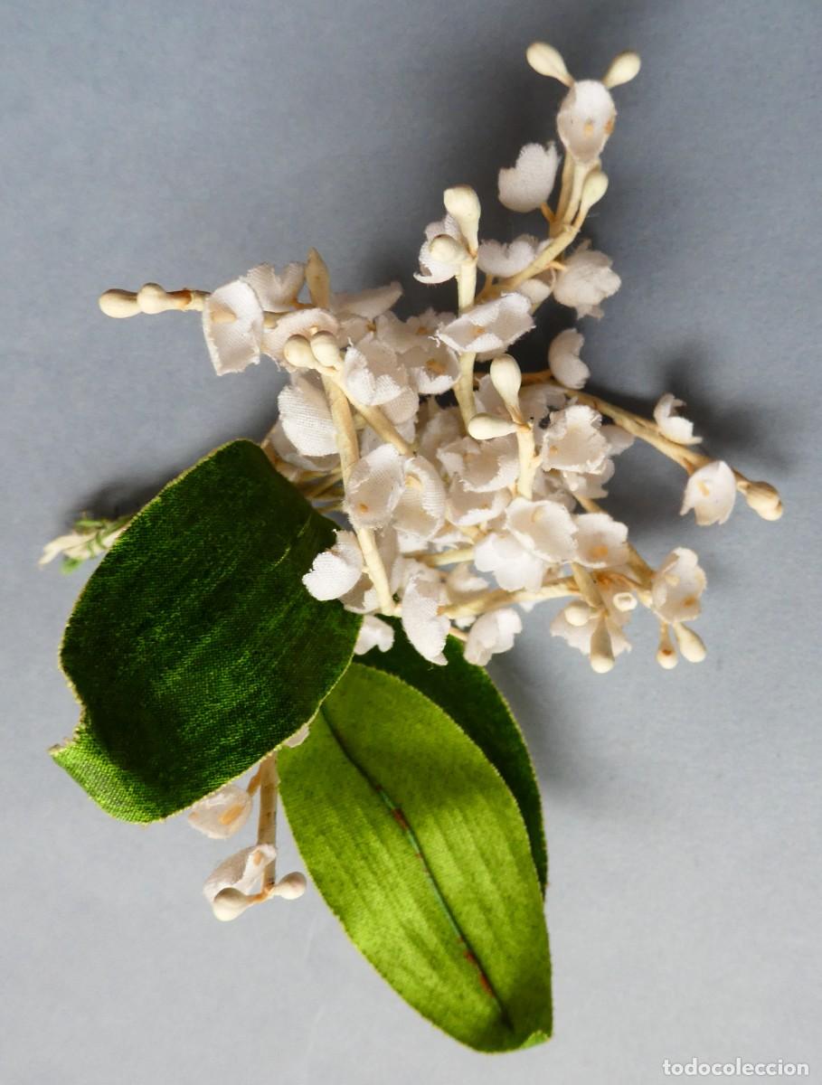 Antig&uuml;edades: FLOR DE TELA PARA ADORNAR PRENDAS MEDIADOS S.XX