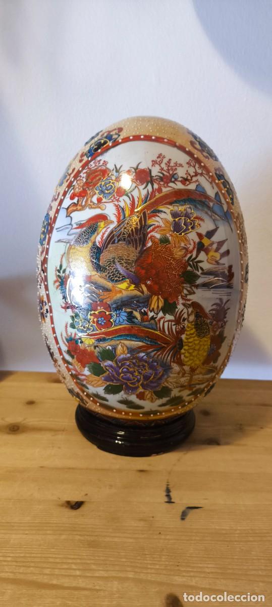 Antig&uuml;edades: Huevo de porcelana decorado - Foto 1