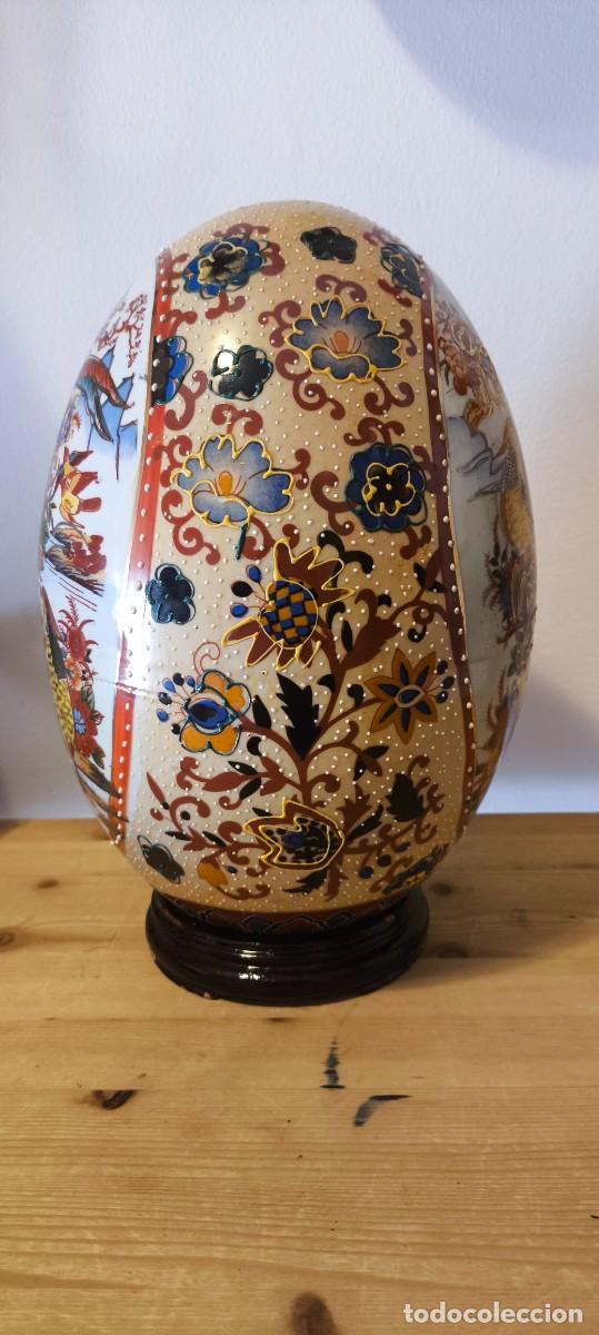 Antig&uuml;edades: Huevo de porcelana decorado - Foto 4