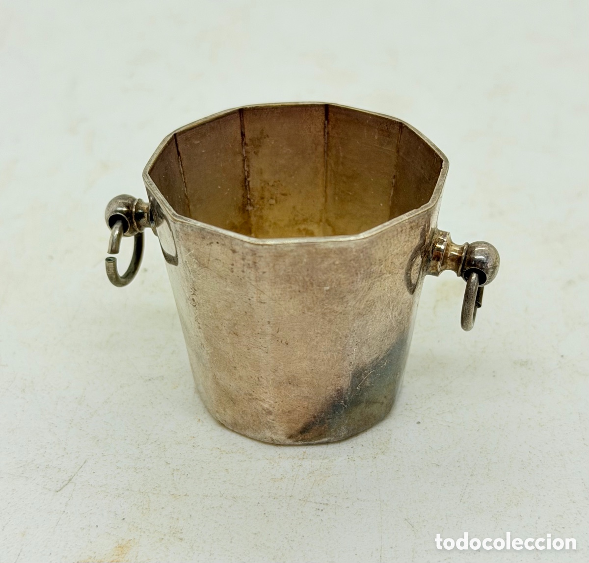 Antig&uuml;edades: Figura Cubitera Plateada - Foto 1