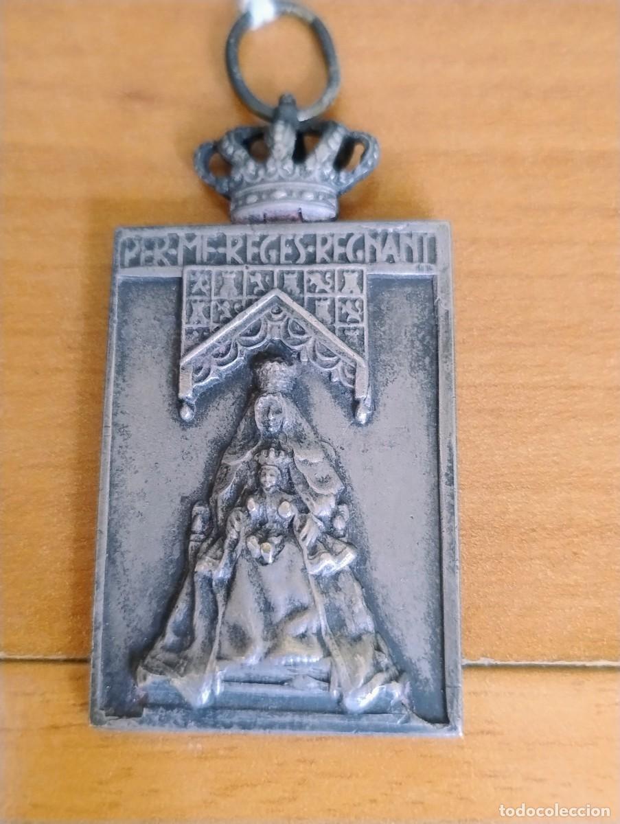 Antiguidades: ANTIGUA MEDALLA RELIGIOSA SANT&Iacute;SIMA VIRGEN DE LOS REYES. PATRONA DE SEVILLA