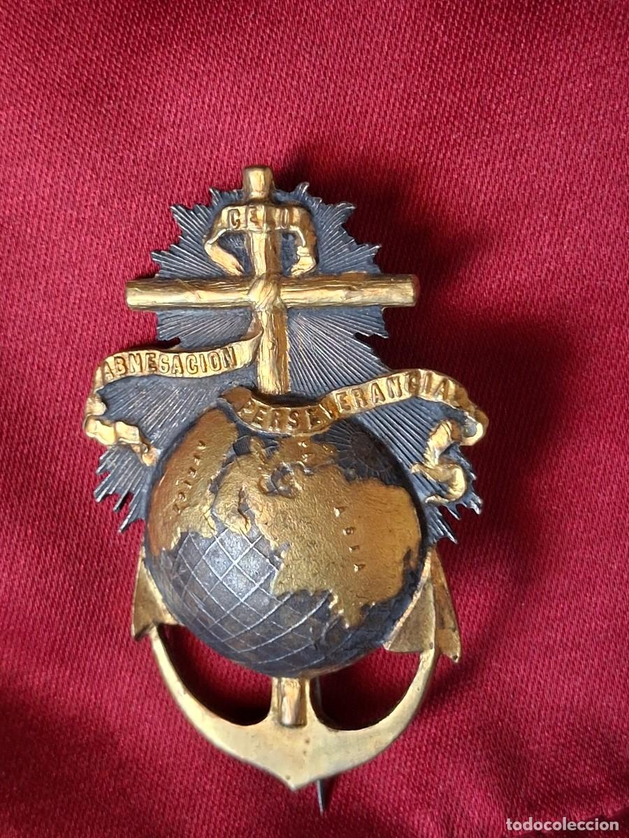 Antig&uuml;edades: Medalla broche antiguo Asociacion de Maria Auxiliadora de Se&ntilde;oritas de las Misiones
