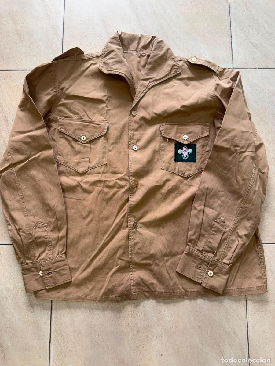 Antig&uuml;edades: Antigua camisa larga de los boy scout, Espa&ntilde;a