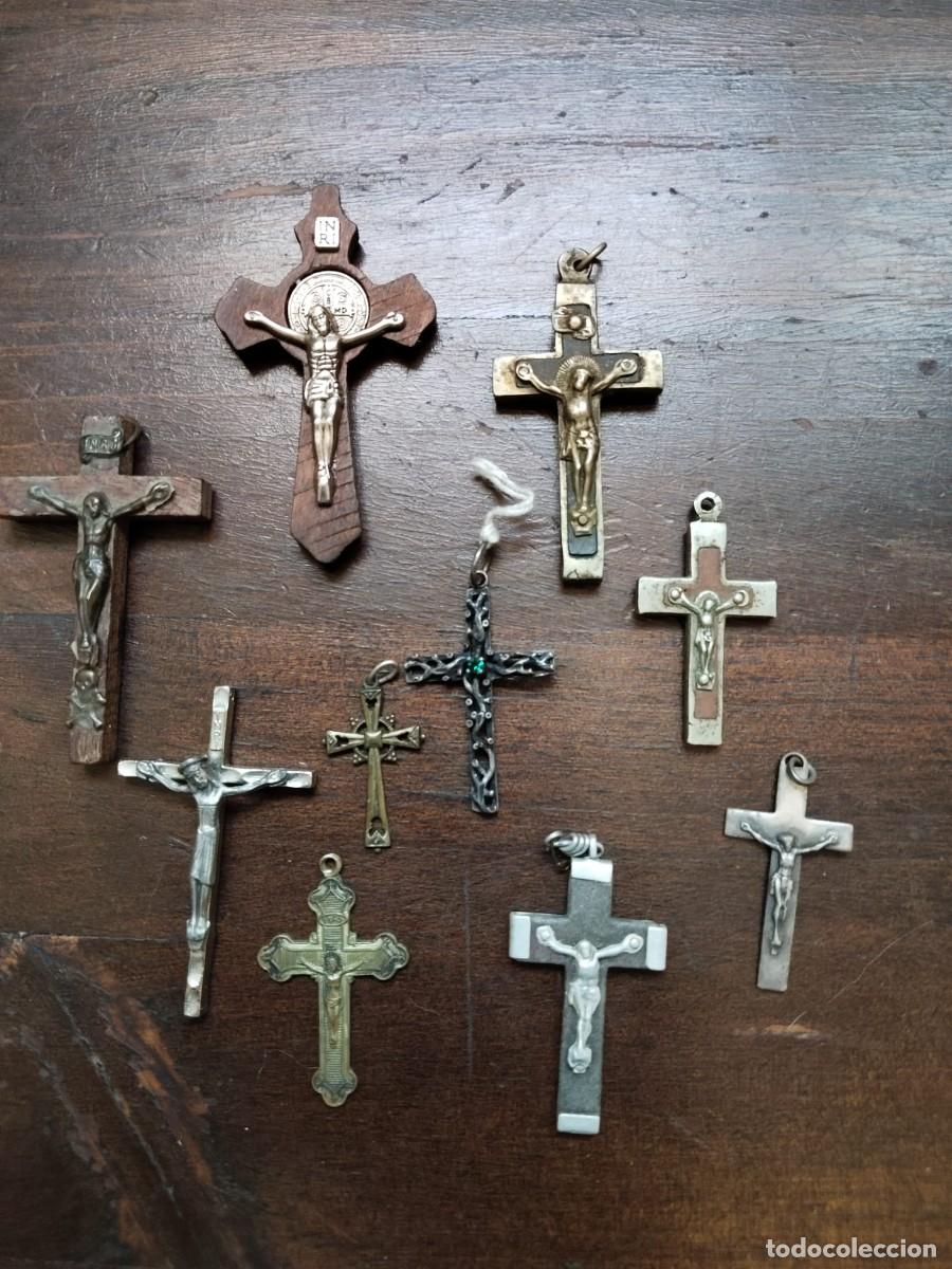 Antig&uuml;edades: 10 crucifijos antiguos. Ver fotos.