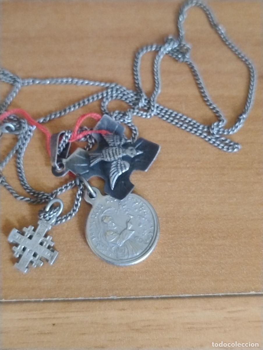 Antiguidades: CURIOSA CADENA CON COLGANTES RELIGIOSOS, CRUZ DE CARAVACA, MEDALLA SAN FRANCISCO ASIS ETC