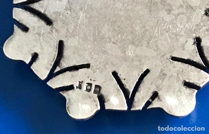 Antig&uuml;edades: Medalla devocional Virgen de Luj&aacute;n en oro y plata - Foto 9