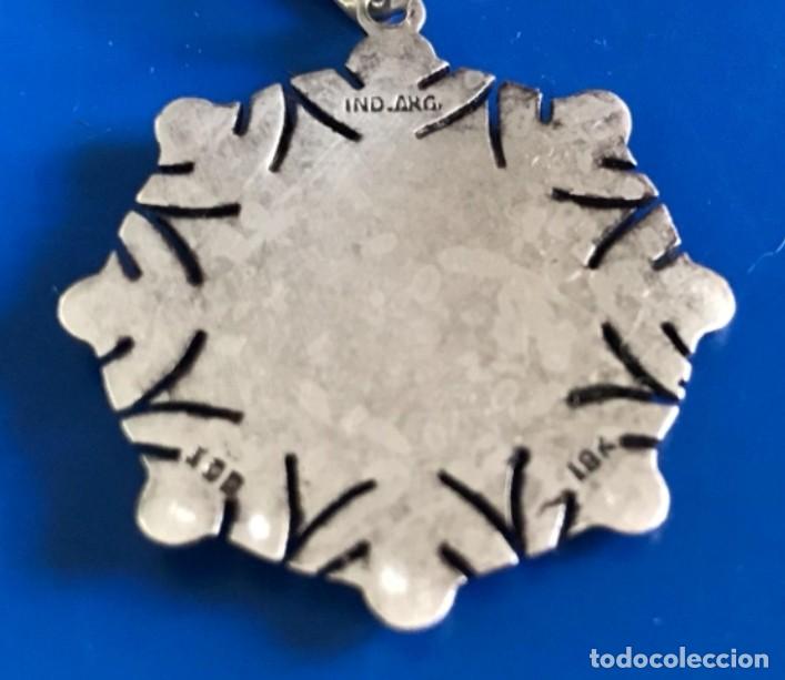 Antig&uuml;edades: Medalla devocional Virgen de Luj&aacute;n en oro y plata - Foto 11