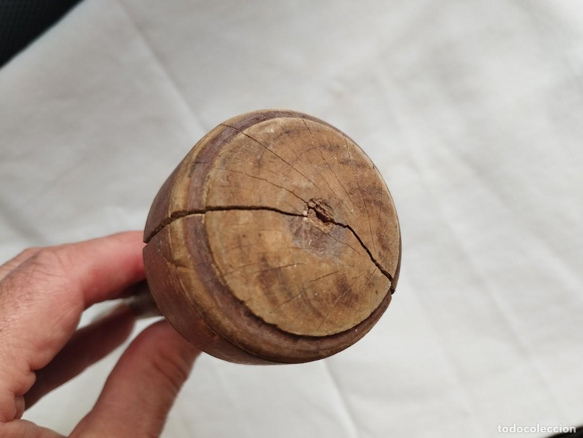 Antig&uuml;edades: Mazo de madera mortero a&ntilde;os 50 - Foto 2