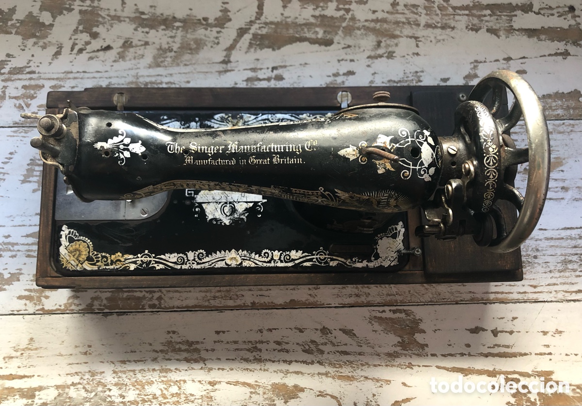 Antig&uuml;edades: M&aacute;quina de coser Singer - Foto 3