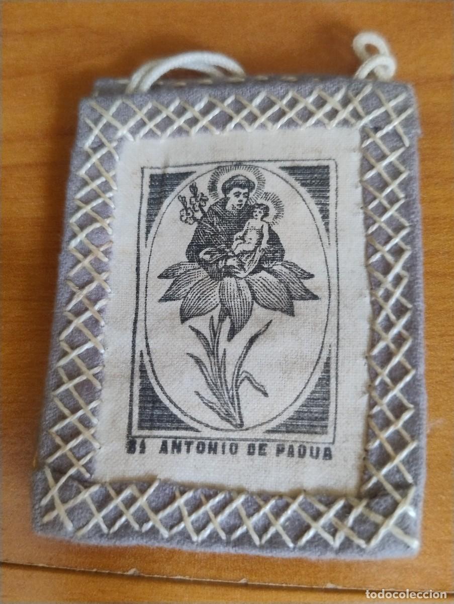 Antiquit&eacute;s: Bonito escapulario de San Antonio de Padua. 6,50 x 5 cm