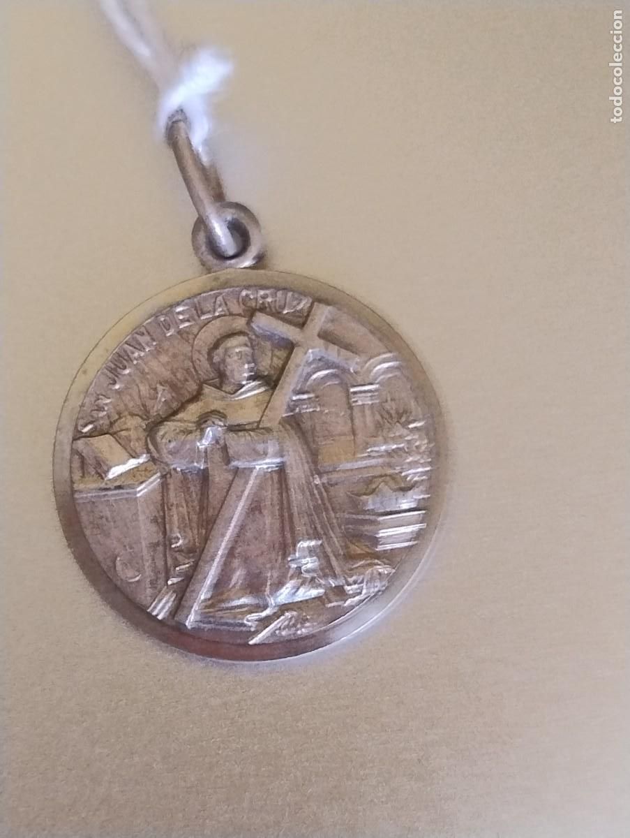 Antig&uuml;edades: Antigua medalla religiosa. San Juan de la Cruz. Recuerdo de Segovia.