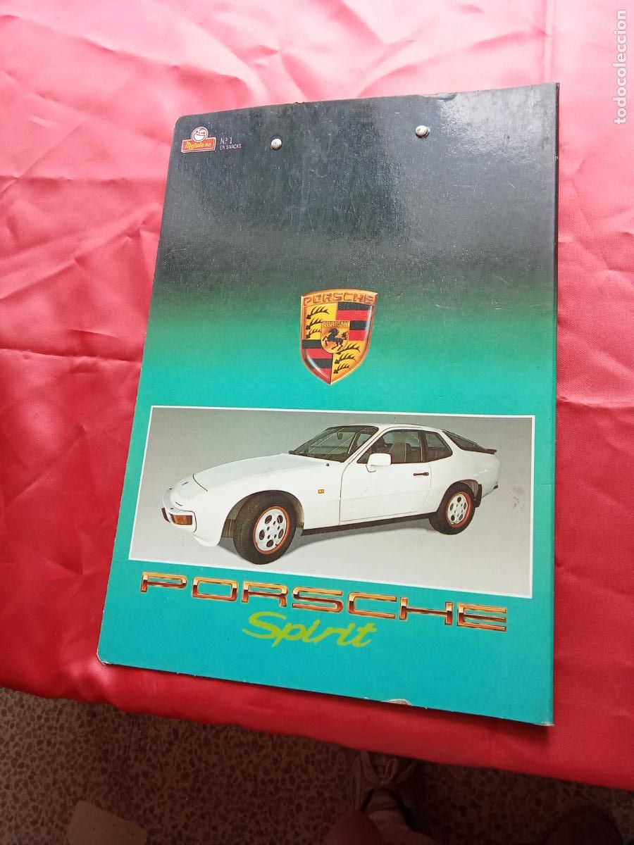 Antig&uuml;edades: Carpeta de colecci&oacute;n a&ntilde;os 90 Porche 944. Caja Mapas