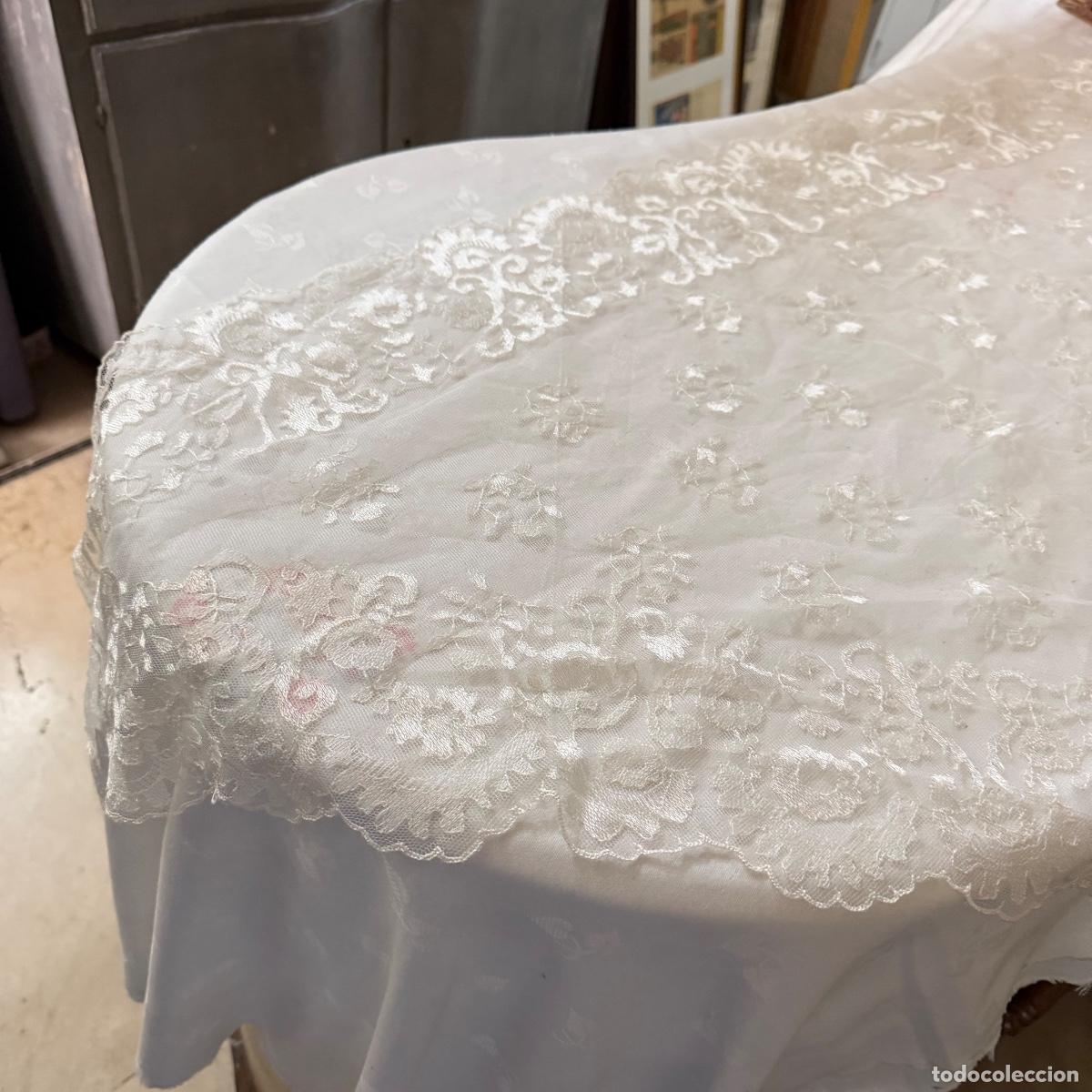 Antig&uuml;edades: Mantilla velo blanco