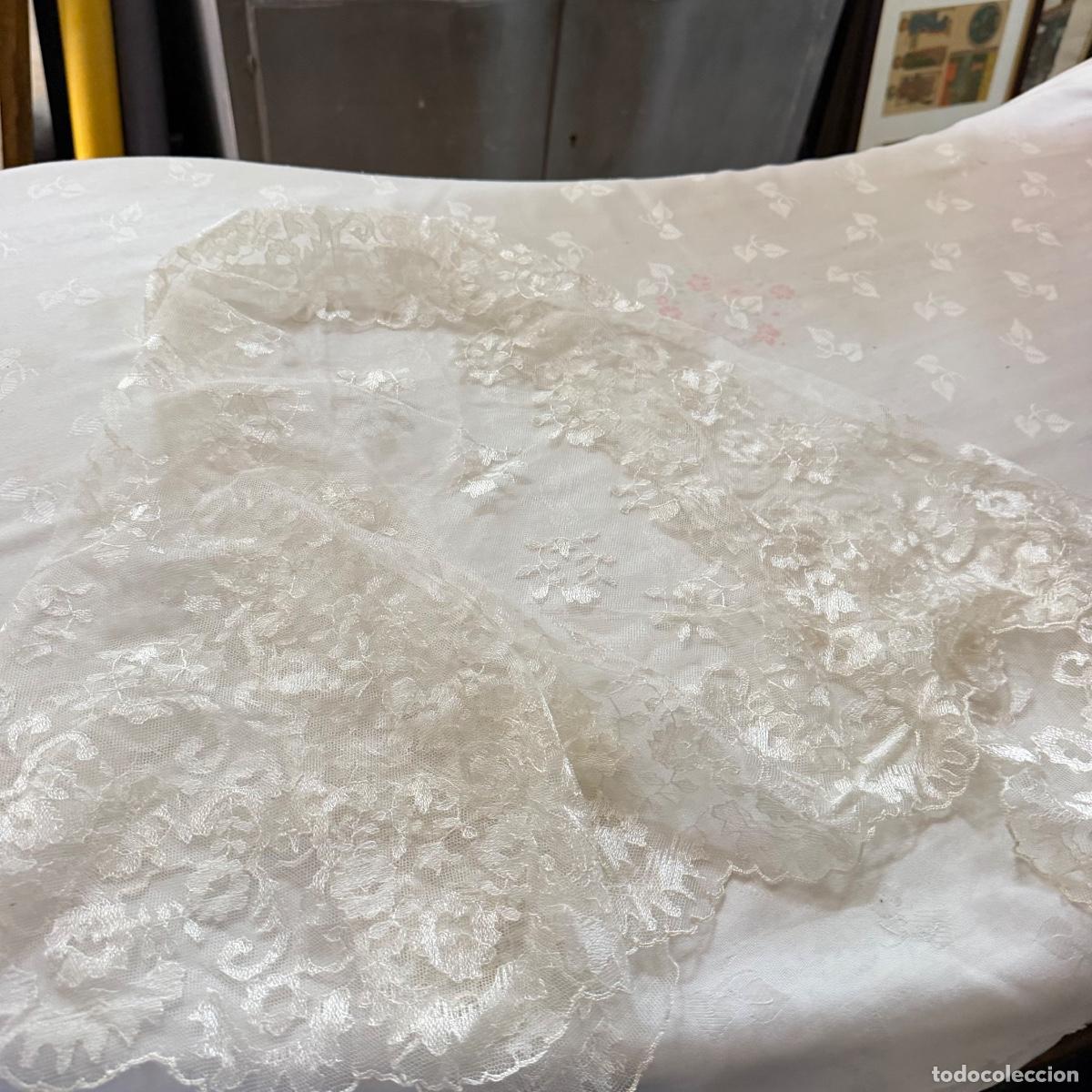 Antig&uuml;edades: Mantilla velo blanco - Foto 7