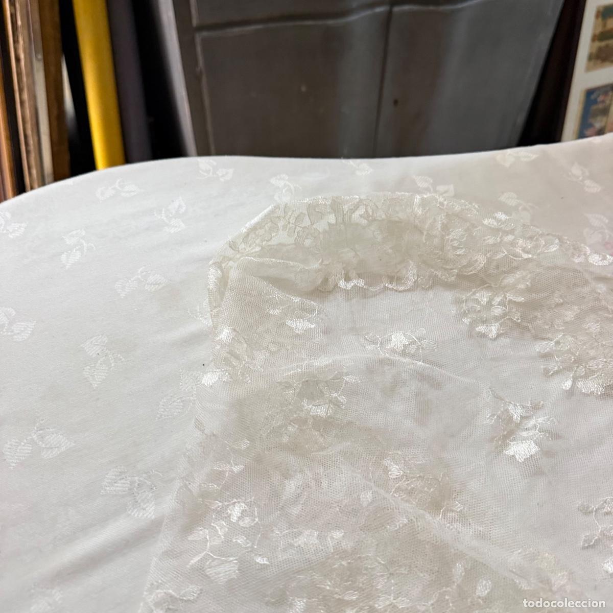 Antig&uuml;edades: Mantilla velo blanco - Foto 8