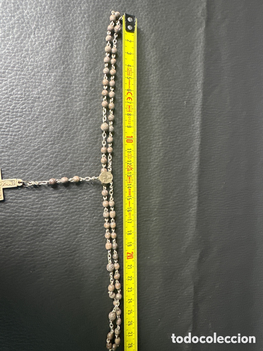 Antig&uuml;edades: Rosario de plata y cuentas de madera - Foto 4