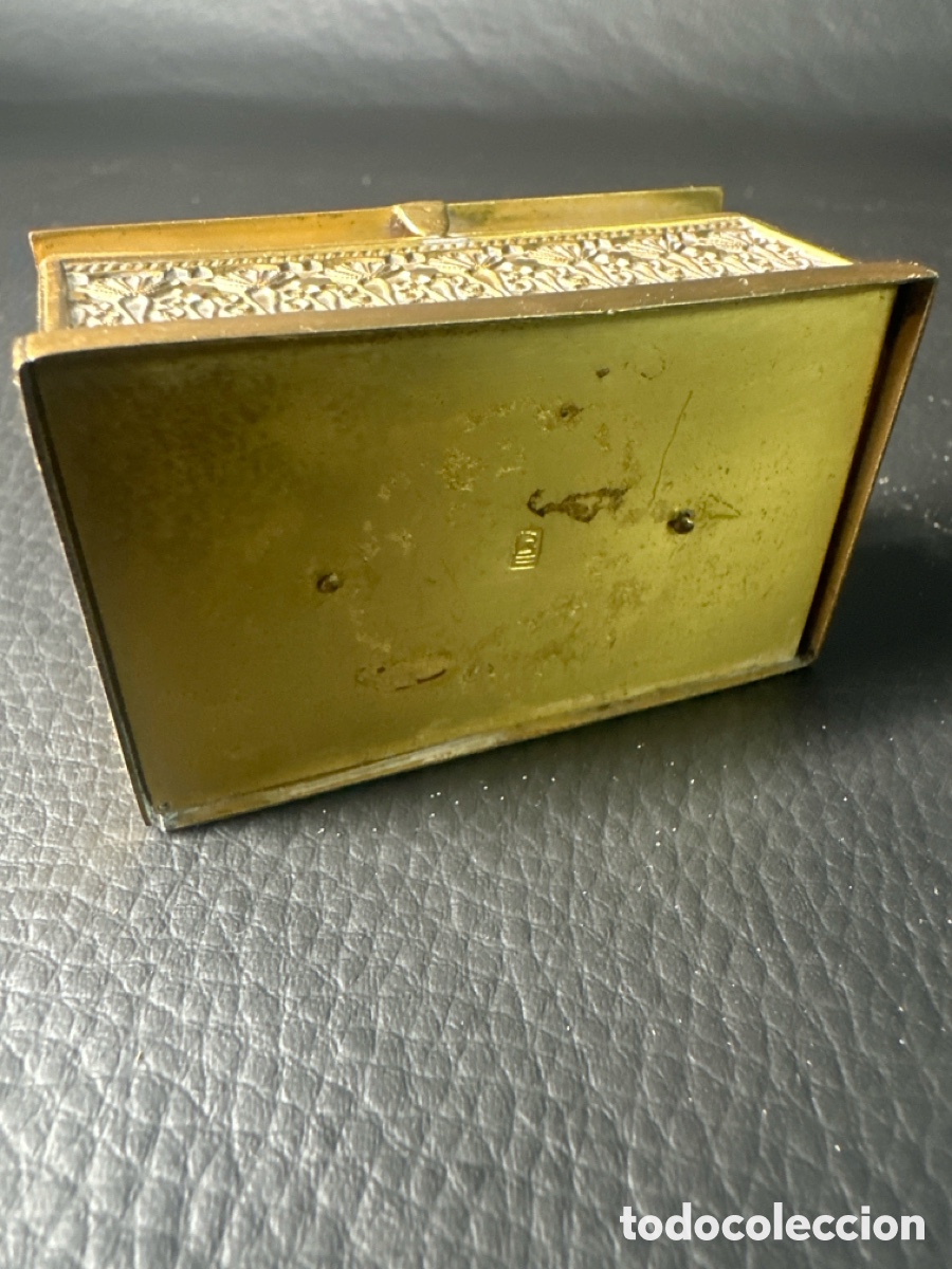 Antig&uuml;edades: Caja de bronce y nacar - Foto 6