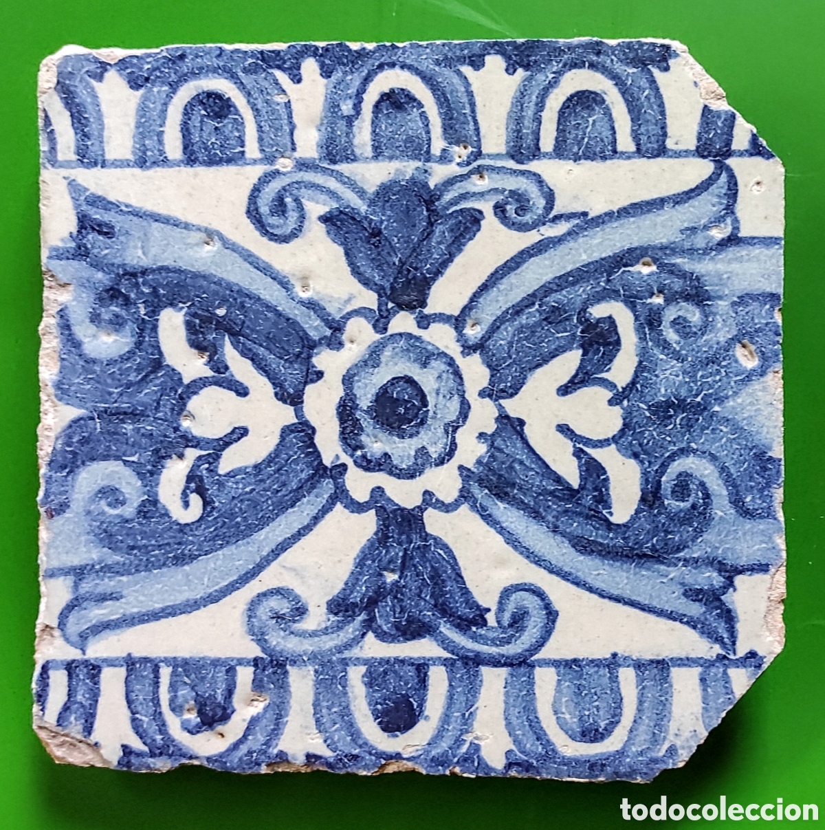 Antig&uuml;edades: Azulejo de Triana del siglo XVII-XVIII.